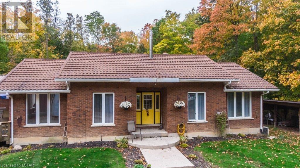 12019 Greystead Drive, Denfield, Ontario  N0M 1P0 - Photo 2 - 40547987