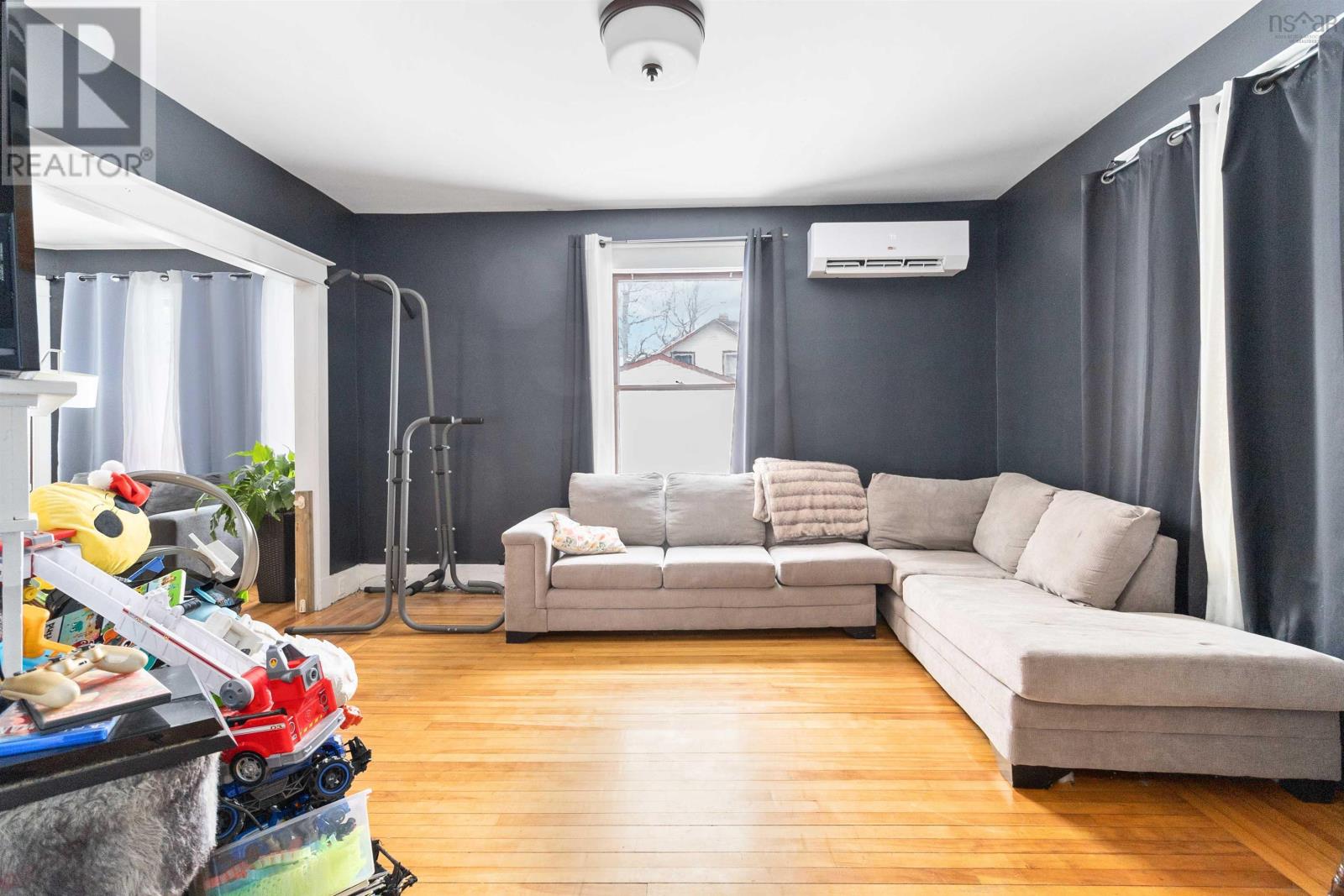 14 Scotia Street, Bridgewater, Nova Scotia  B4V 1E5 - Photo 8 - 202403706