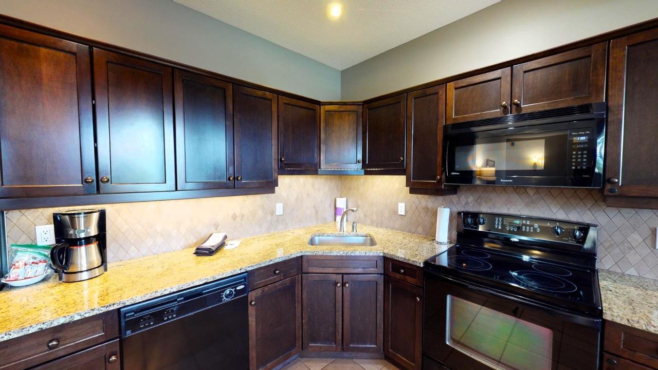 614 B - 600 Bighorn Boulevard, Radium Hot Springs, British Columbia  V0A 1M0 - Photo 11 - 2475202