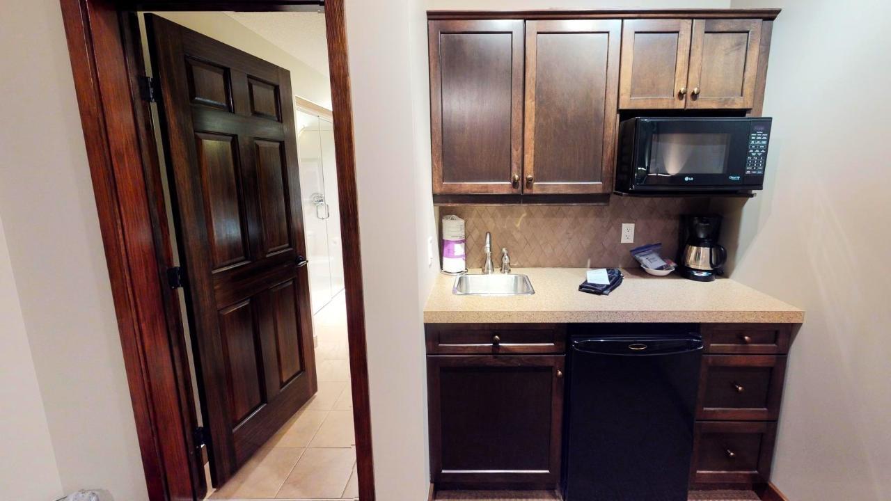 614 B - 600 Bighorn Boulevard, Radium Hot Springs, British Columbia  V0A 1M0 - Photo 37 - 2475202