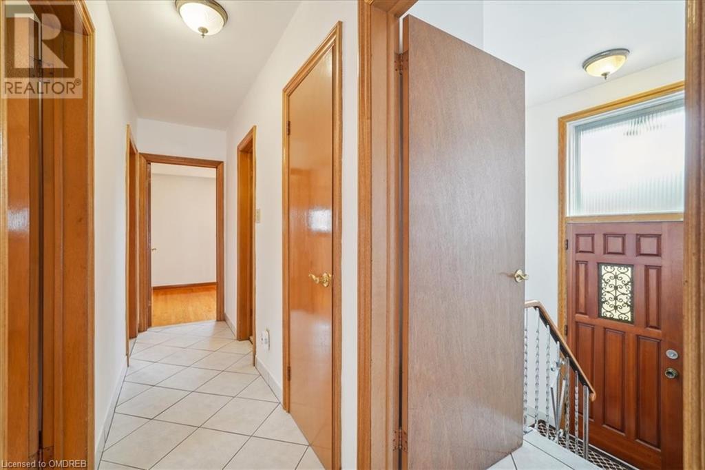 32 Killamarsh Drive, North York, Ontario  M3J 1J3 - Photo 12 - 40545866