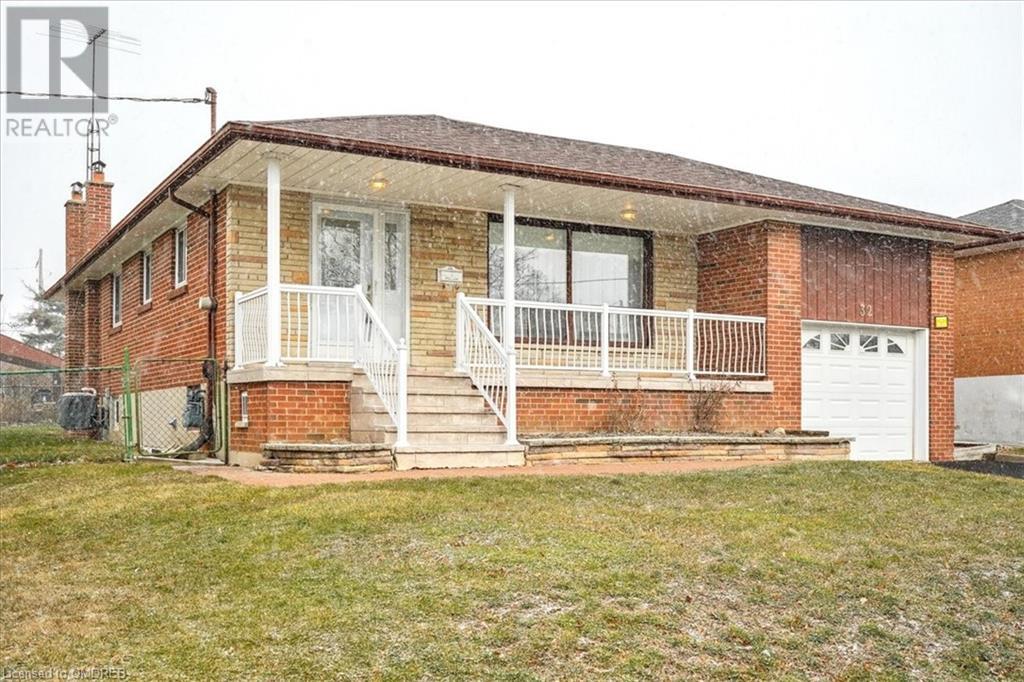 32 Killamarsh Drive, North York, Ontario  M3J 1J3 - Photo 4 - 40545866