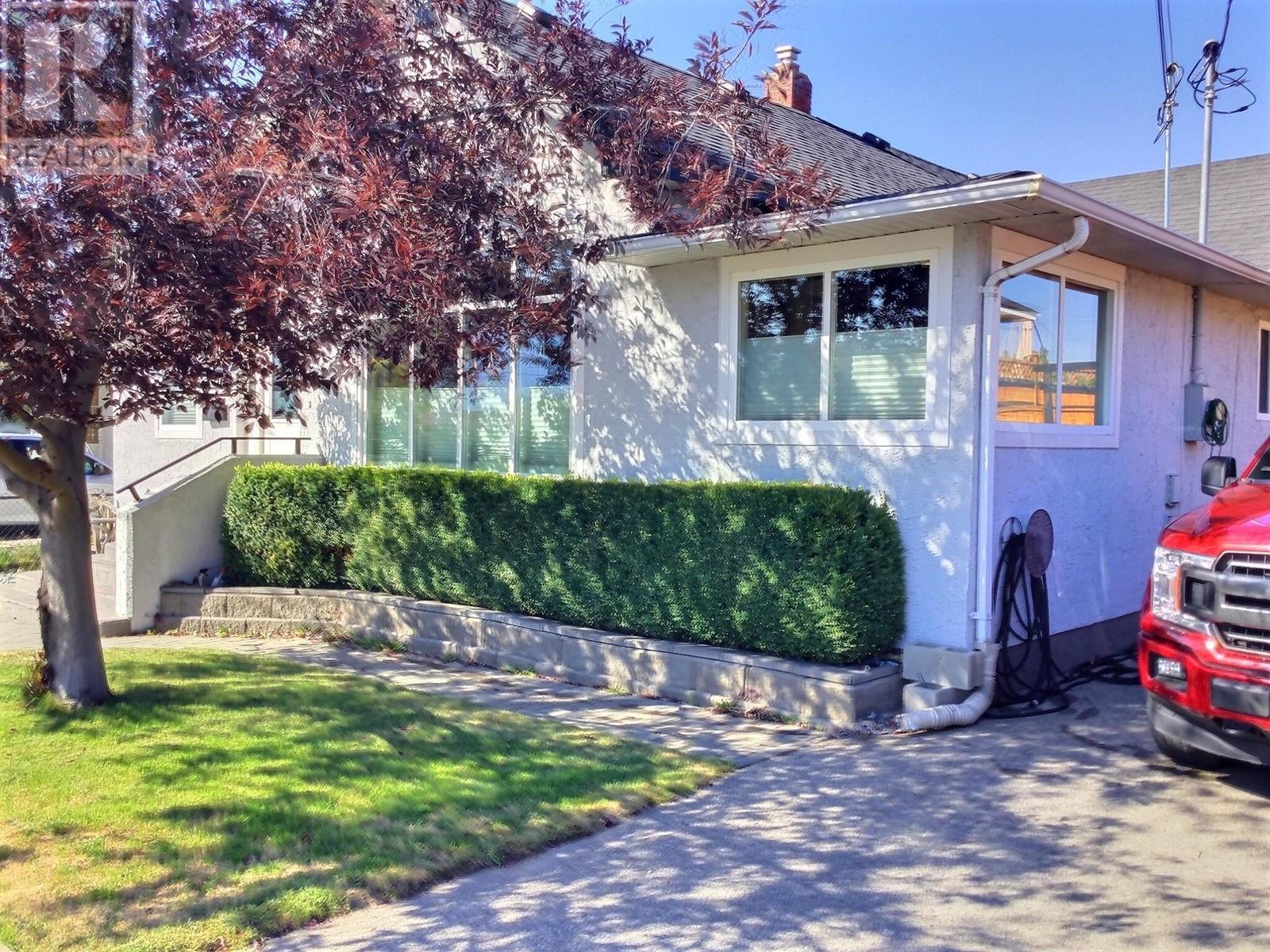 447 PENTICTON Avenue, penticton, British Columbia