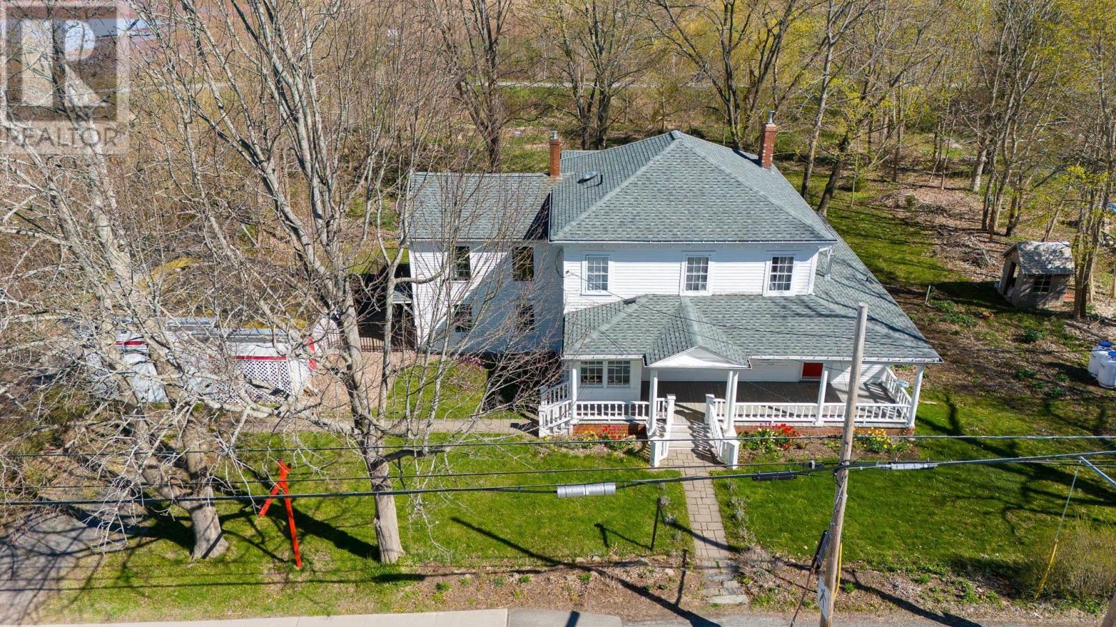 250 Main Street, Wolfville, Nova Scotia  B4P 1C4 - Photo 4 - 202403682