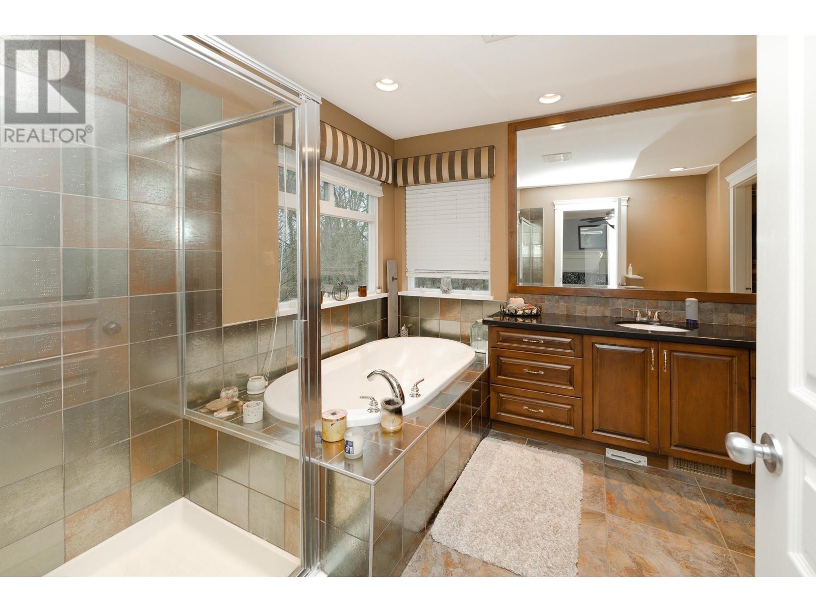 23953 Mcclure Avenue, Maple Ridge, British Columbia  V2W 0B3 - Photo 17 - R2854736