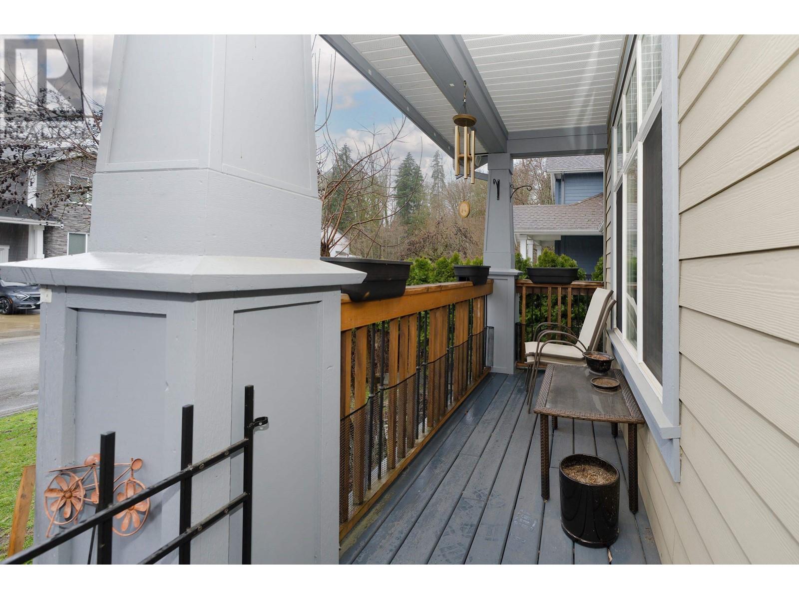 23953 Mcclure Avenue, Maple Ridge, British Columbia  V2W 0B3 - Photo 2 - R2854736