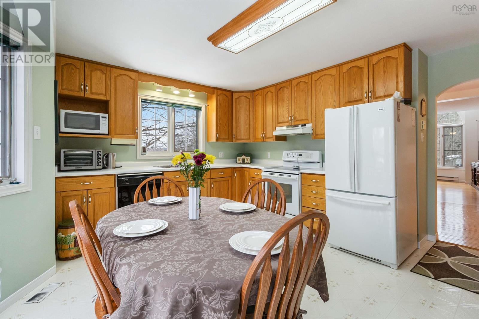 364 Brady Street, Bridgewater, Nova Scotia  B4V 3W4 - Photo 11 - 202403710