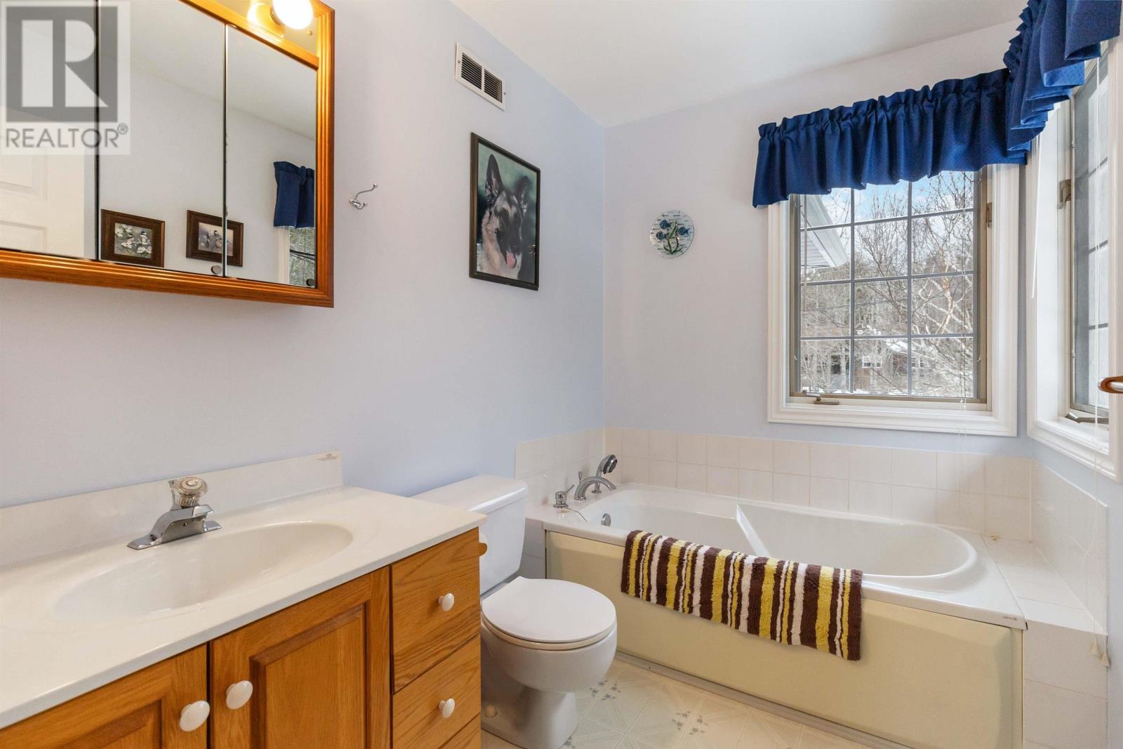 364 Brady Street, Bridgewater, Nova Scotia  B4V 3W4 - Photo 28 - 202403710