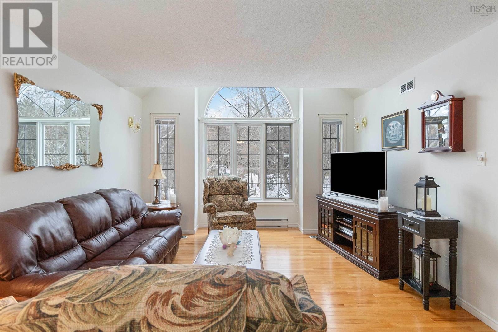 364 Brady Street, Bridgewater, Nova Scotia  B4V 3W4 - Photo 4 - 202403710