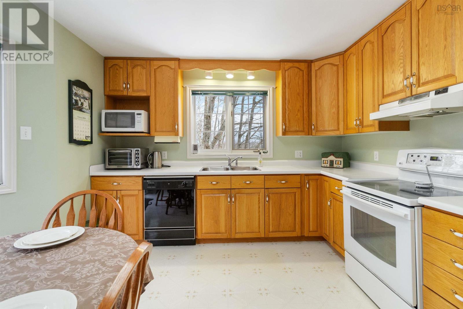 364 Brady Street, Bridgewater, Nova Scotia  B4V 3W4 - Photo 8 - 202403710