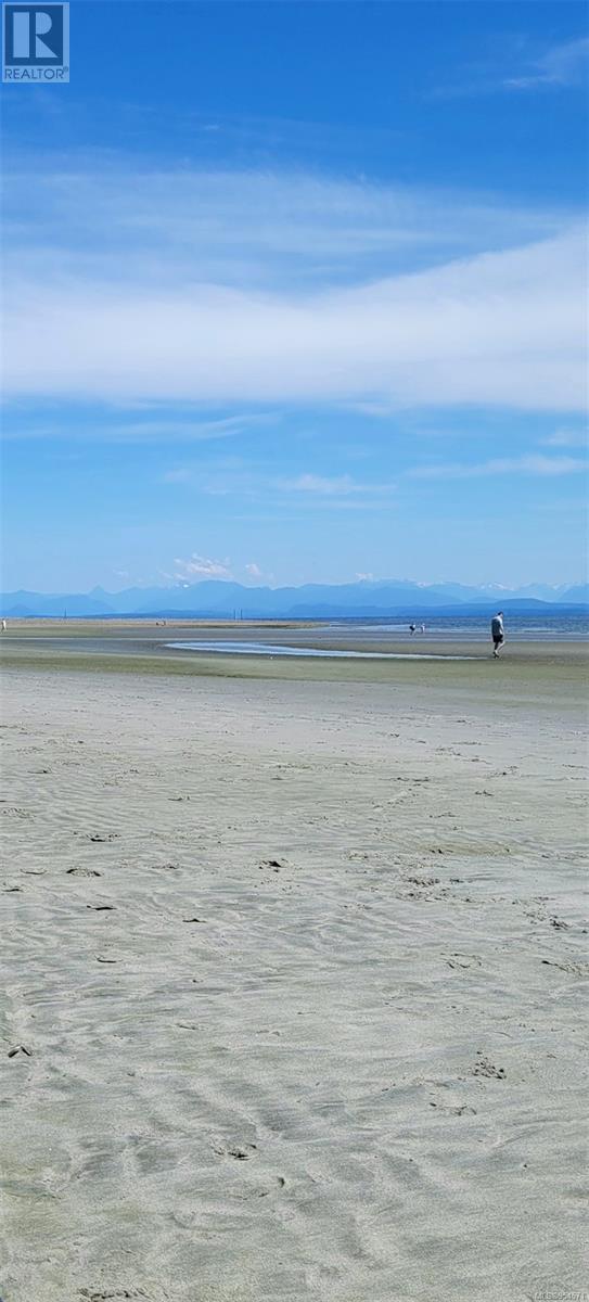 5945 Island Hwy W, Qualicum Beach, British Columbia  V9K 2C9 - Photo 10 - 954571