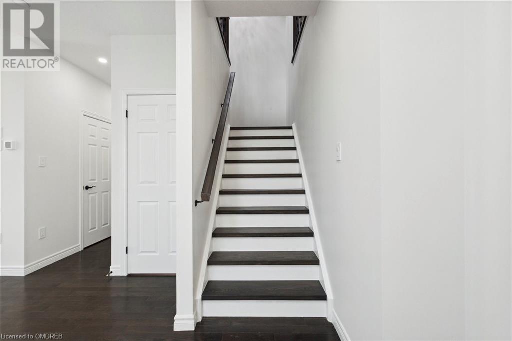 18 Valleybrook Drive, Kitchener, Ontario  N2A 0K1 - Photo 17 - 40547389