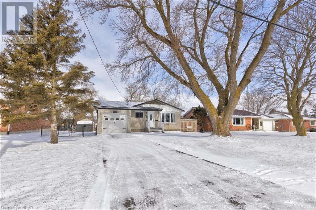 465 Main Street W, Palmerston, Ontario  N0G 2P0 - Photo 3 - 40547674