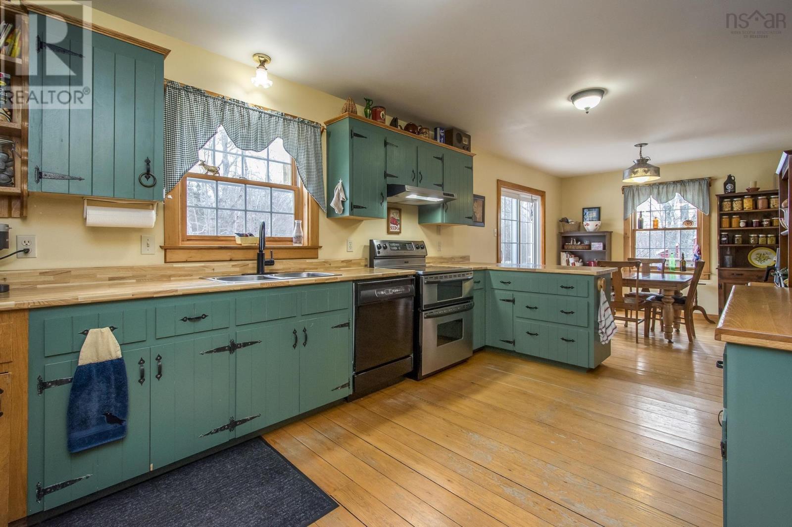 2380 Highway 360, Harbourville, Nova Scotia  B0P 1E0 - Photo 18 - 202403736