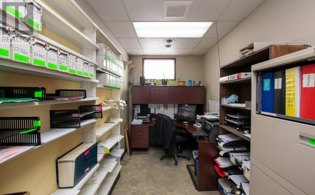 709 Shuswap Ave, Chase, British Columbia    - Photo 10 - 177006