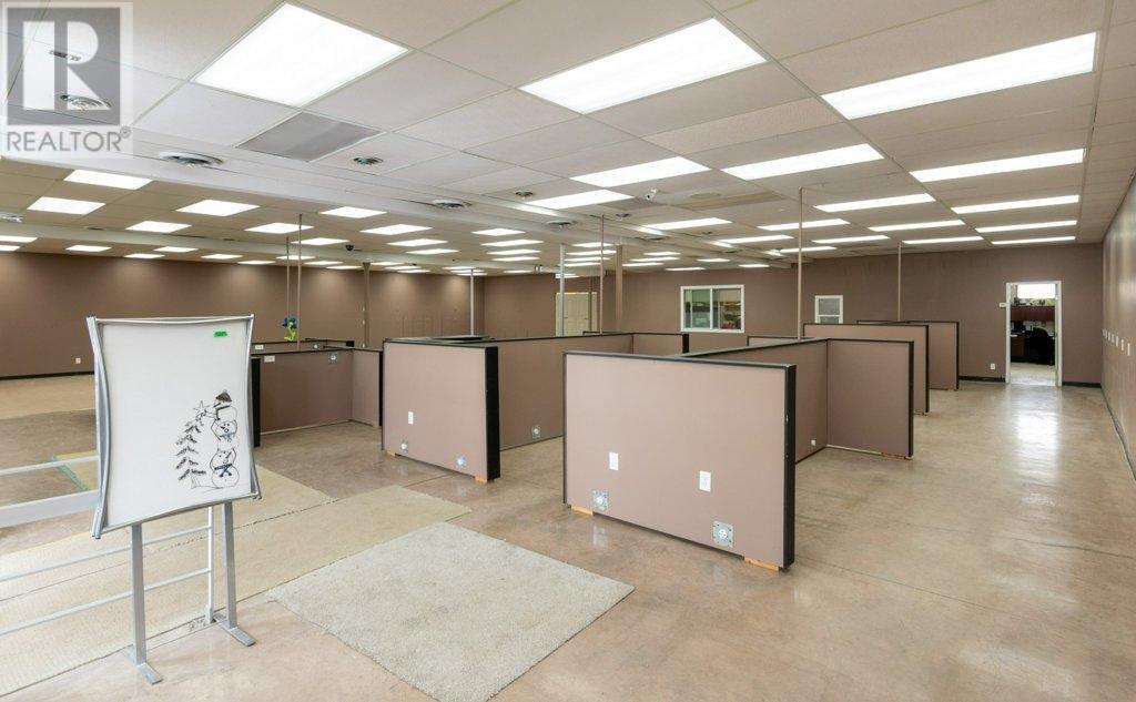 709 Shuswap Ave, Chase, British Columbia    - Photo 4 - 177006