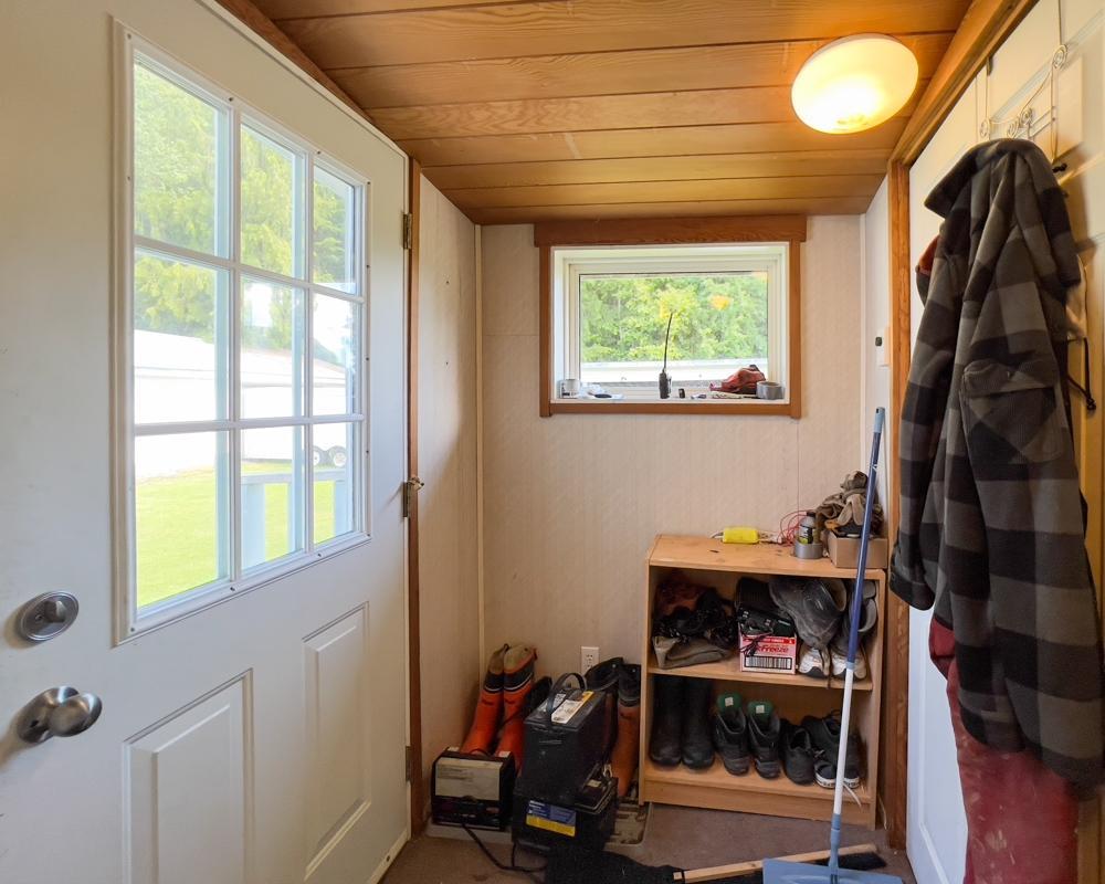 13304 - 13308 Highway 31, Meadow Creek, British Columbia  V0G 1N0 - Photo 9 - 2475155