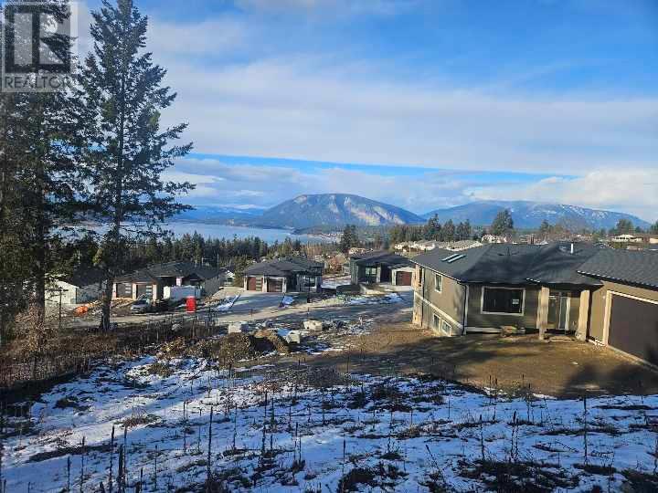 1060 16 Avenue Se, Salmon Arm, British Columbia  V1E 2R5 - Photo 5 - 10305589