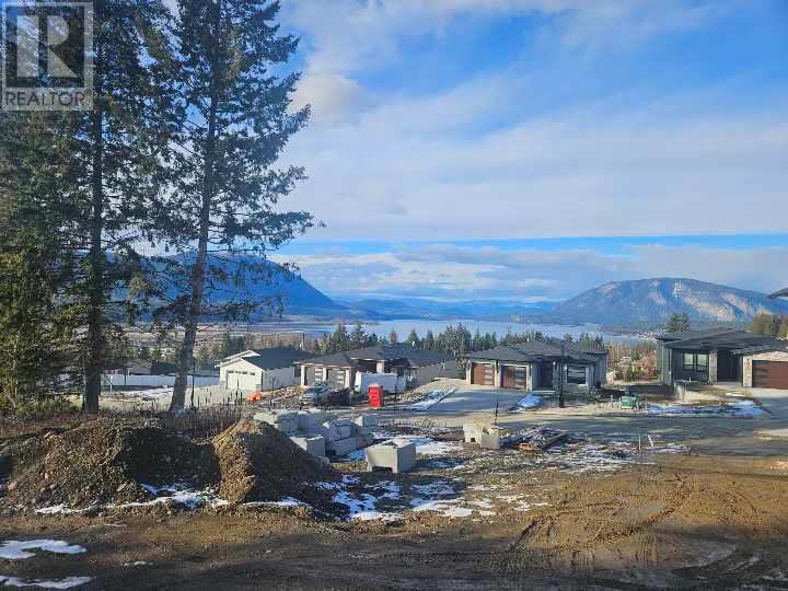 1060 16 Avenue Se, Salmon Arm, British Columbia  V1E 2R5 - Photo 6 - 10305589