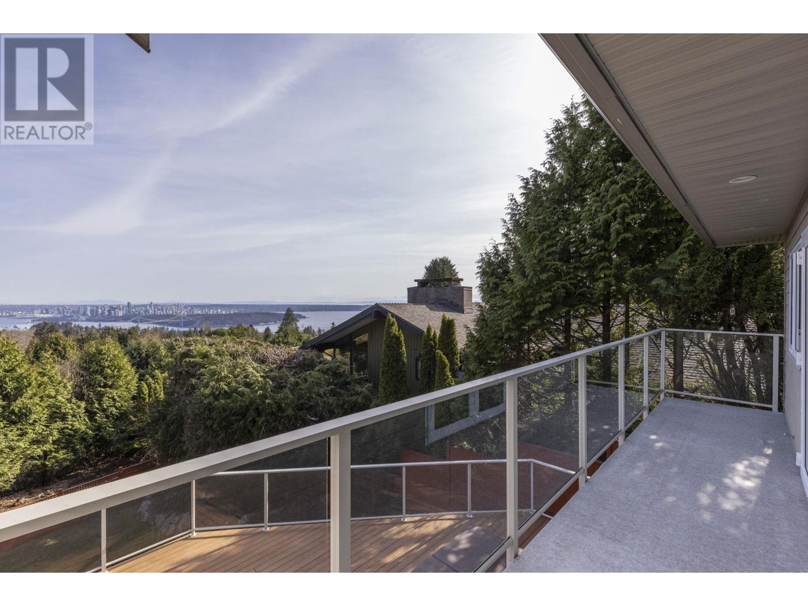 1371 Burnside Road, West Vancouver, British Columbia  V7S 2P6 - Photo 24 - R2854842