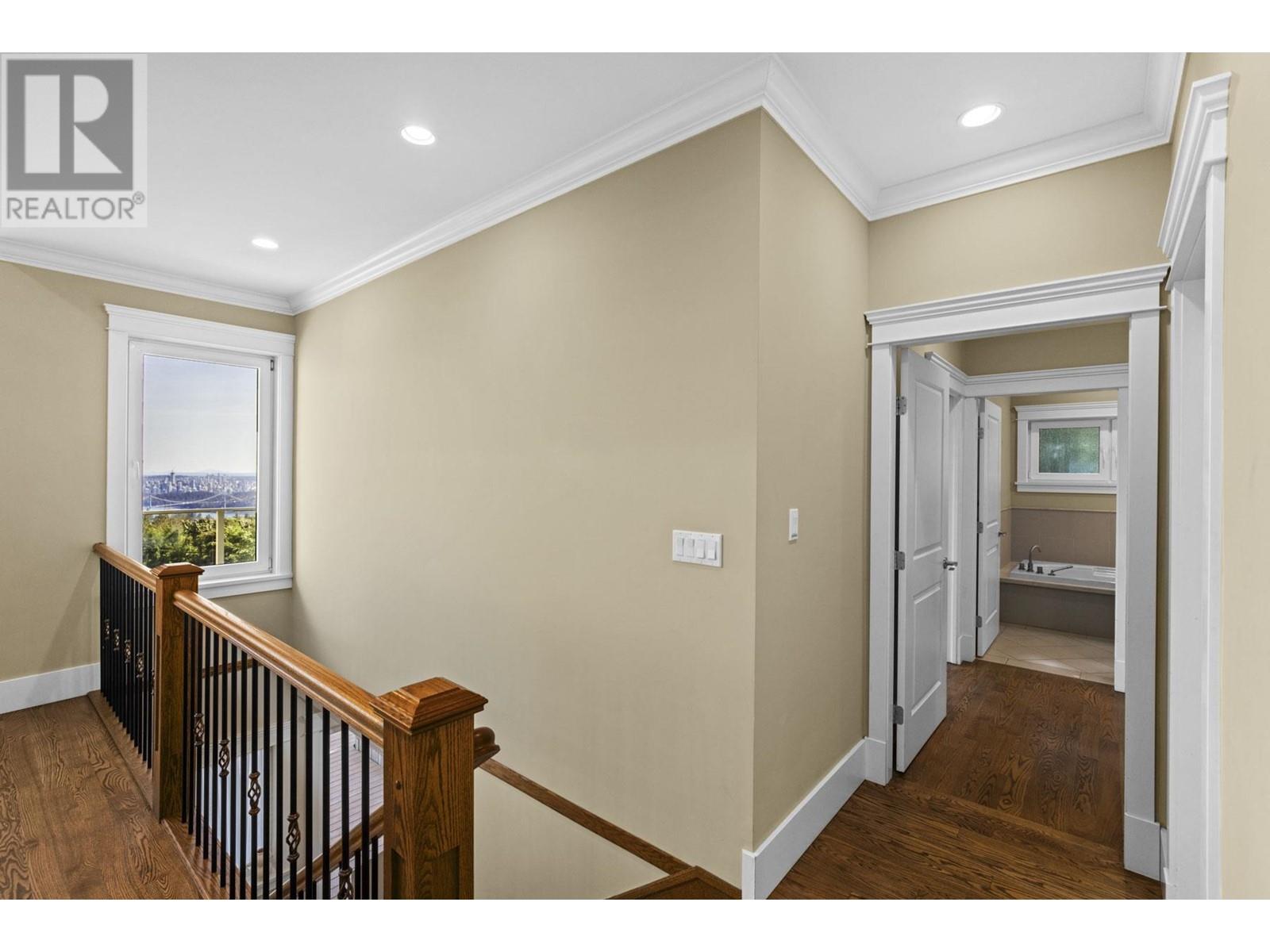 1371 Burnside Road, West Vancouver, British Columbia  V7S 2P6 - Photo 29 - R2854842