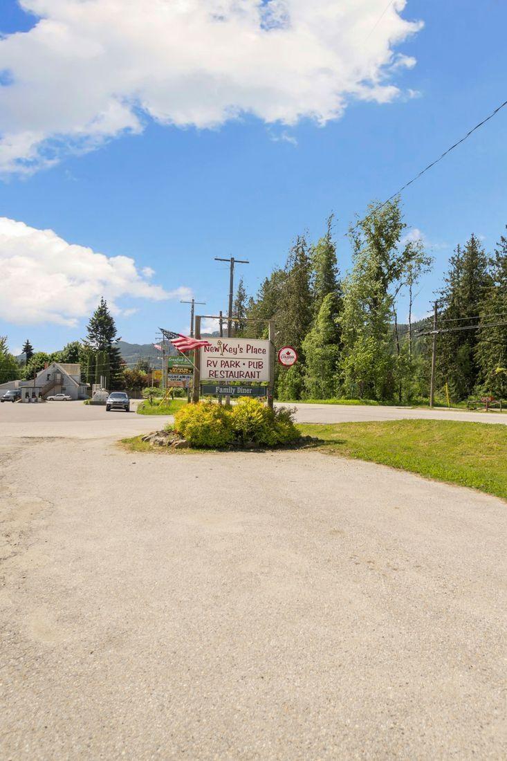 16070 HIGHWAY 3A, Crawford Bay / Riondel, BC V0B1E0 2