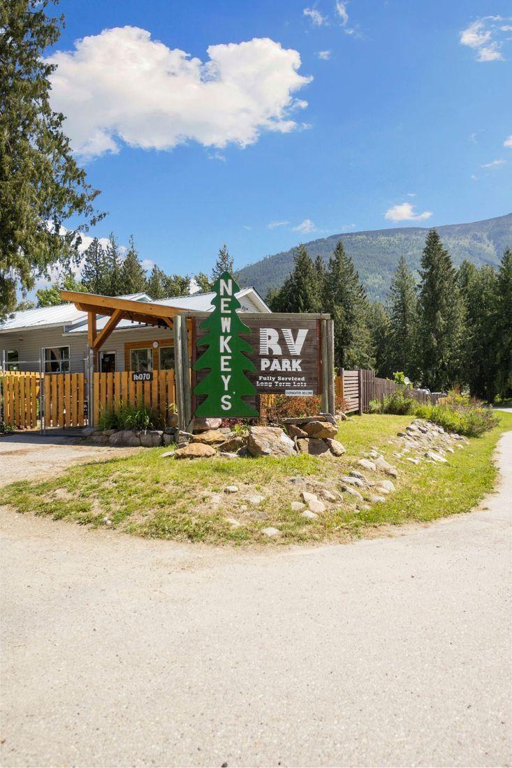 16070 Highway 3a, Crawford Bay / Riondel, British Columbia  V0B 1E0 - Photo 2 - 2475246