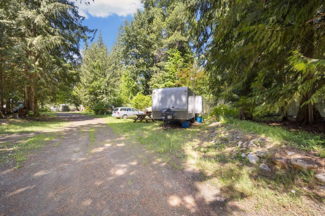 16070 Highway 3a, Crawford Bay / Riondel, British Columbia  V0B 1E0 - Photo 75 - 2475246