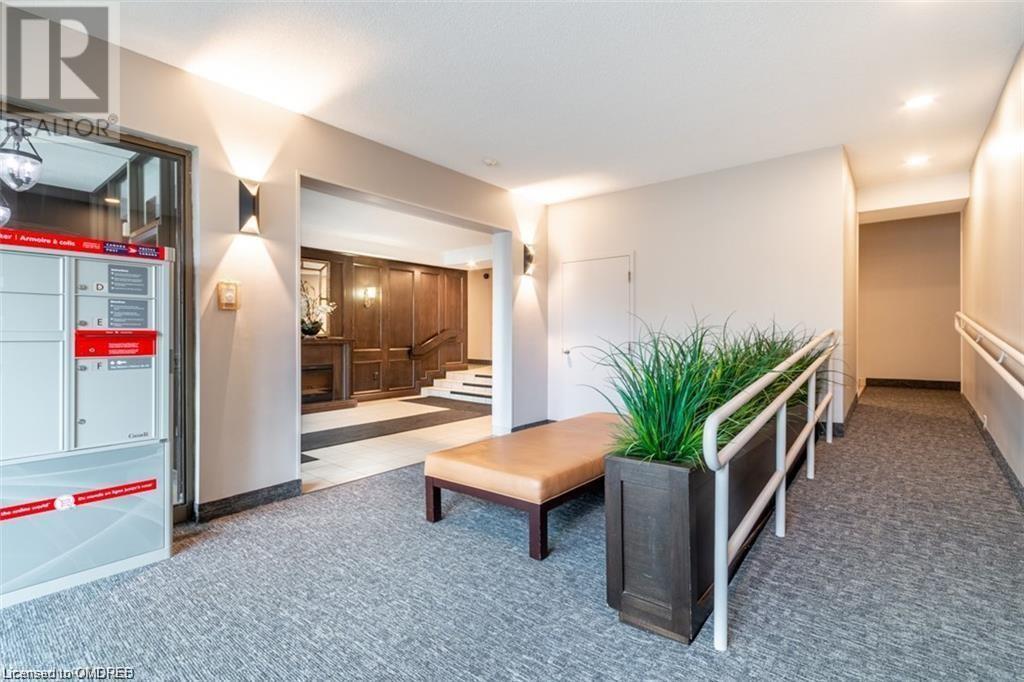 1225 North Shore Boulevard E Unit# 605, Burlington, Ontario  L7S 1Z6 - Photo 4 - 40547108