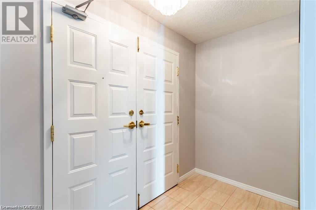 1225 North Shore Boulevard E Unit# 605, Burlington, Ontario  L7S 1Z6 - Photo 5 - 40547108