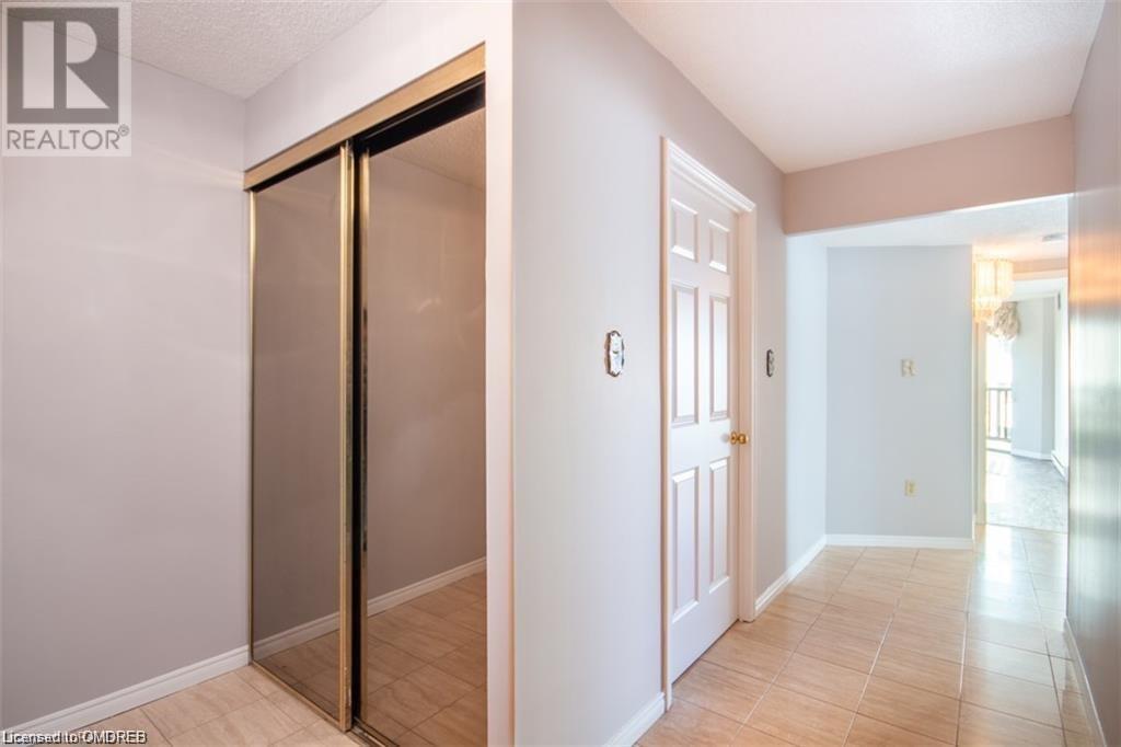 1225 North Shore Boulevard E Unit# 605, Burlington, Ontario  L7S 1Z6 - Photo 6 - 40547108