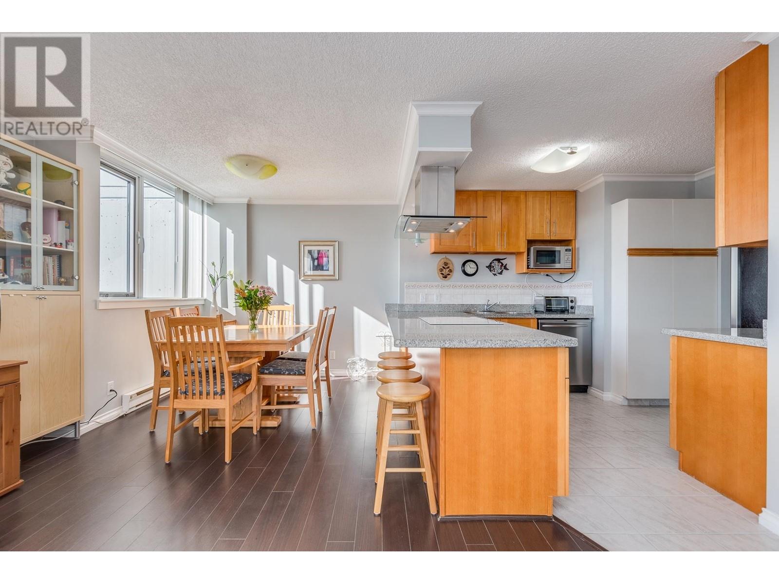 2107 3980 Carrigan Court, Burnaby, British Columbia  V3N 4S6 - Photo 6 - R2854888