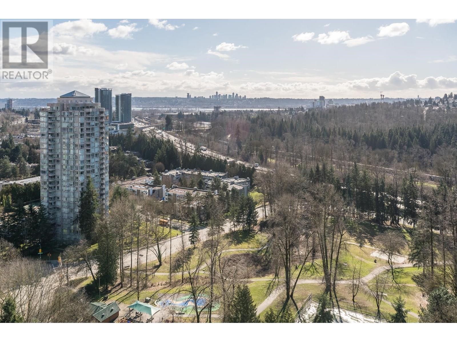 2107 3980 Carrigan Court, Burnaby, British Columbia  V3N 4S6 - Photo 2 - R2854888