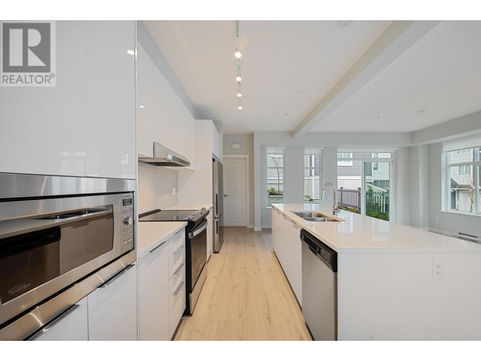 1076 11280 Pazarena Place, Maple Ridge, British Columbia  V0V 0V0 - Photo 13 - R2854895