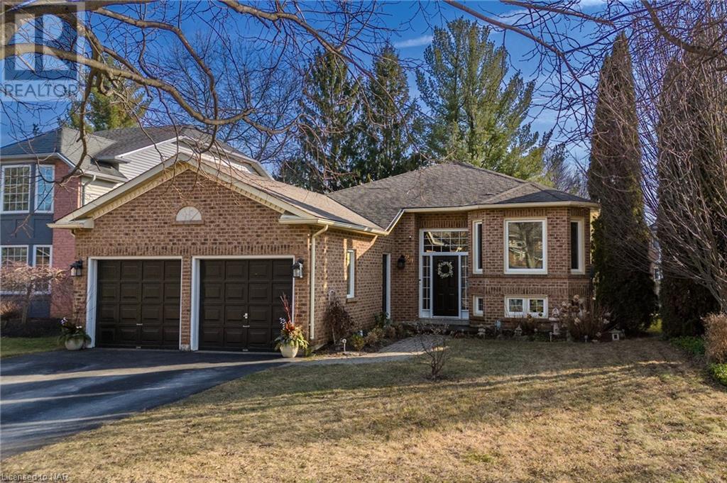 20 WOODSIDE Square, fonthill, Ontario