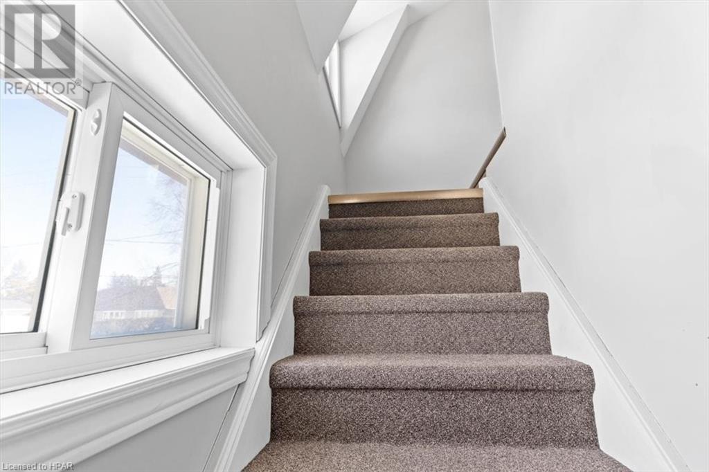185 Albert Avenue N, Listowel, Ontario  N4W 1T8 - Photo 10 - 40548258
