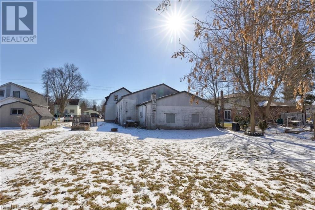 185 Albert Avenue N, Listowel, Ontario  N4W 1T8 - Photo 14 - 40548258