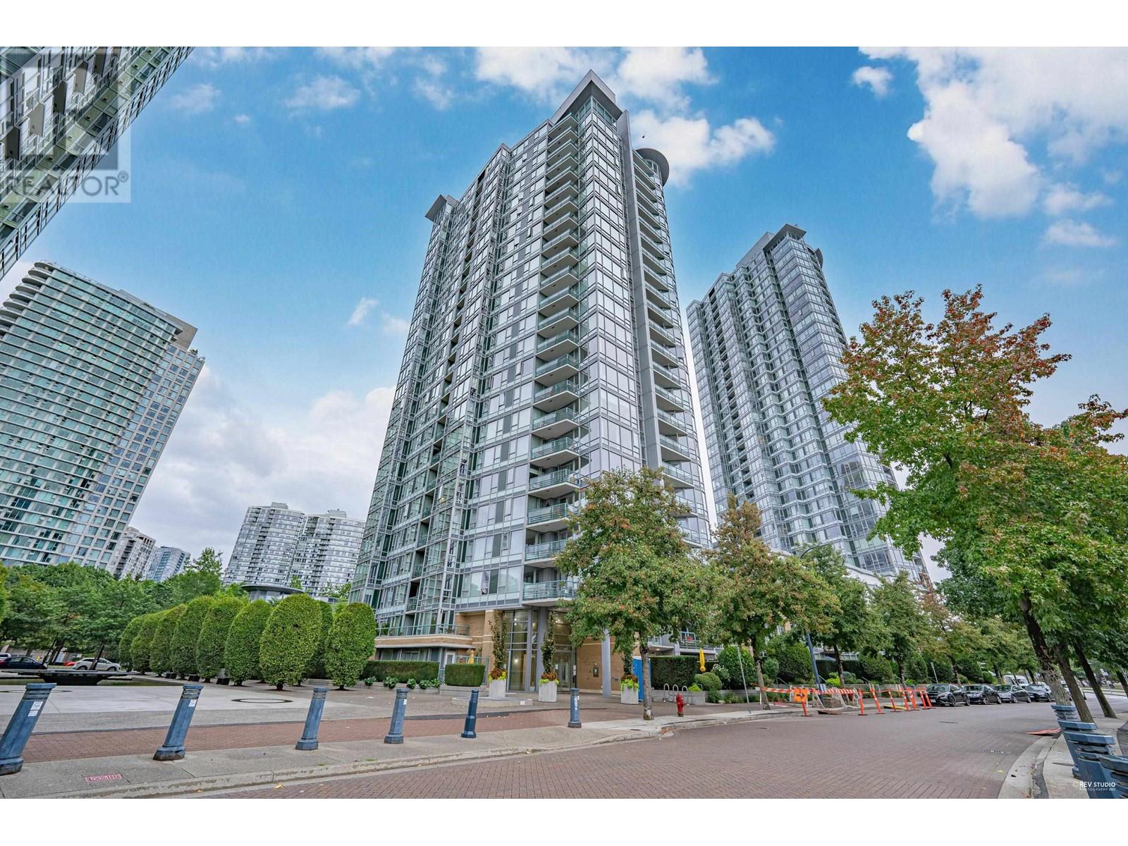 2702 1067 Marinaside Crescent, Vancouver, British Columbia  V6Z 3A4 - Photo 4 - R2848496