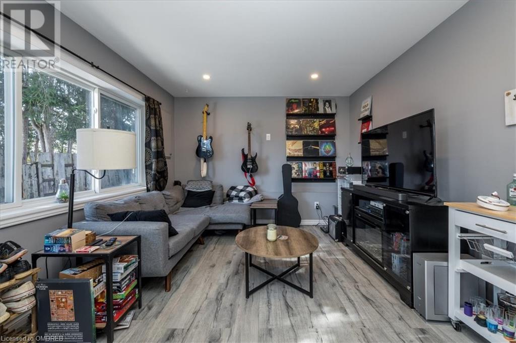 210 Owen Street Unit# Coach House, Barrie, Ontario  L4M 3J2 - Photo 8 - 40548300