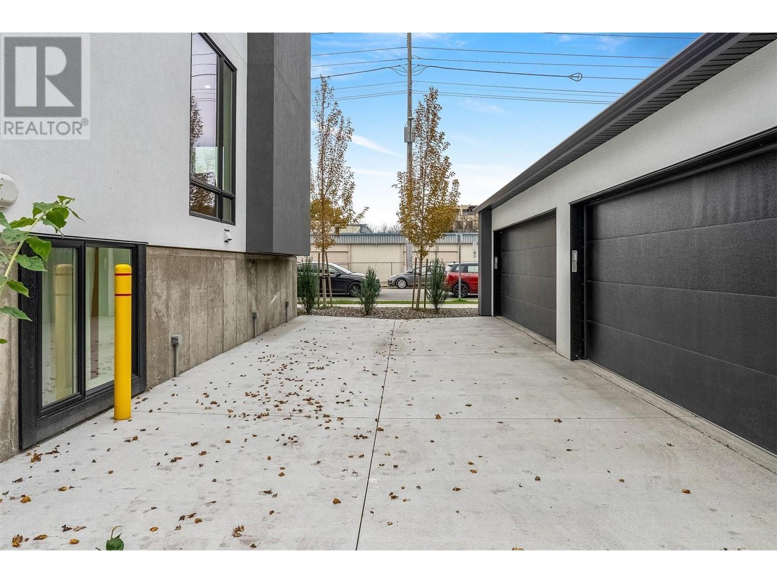 Property at 2825 Richter Street Unit# 2 image 5