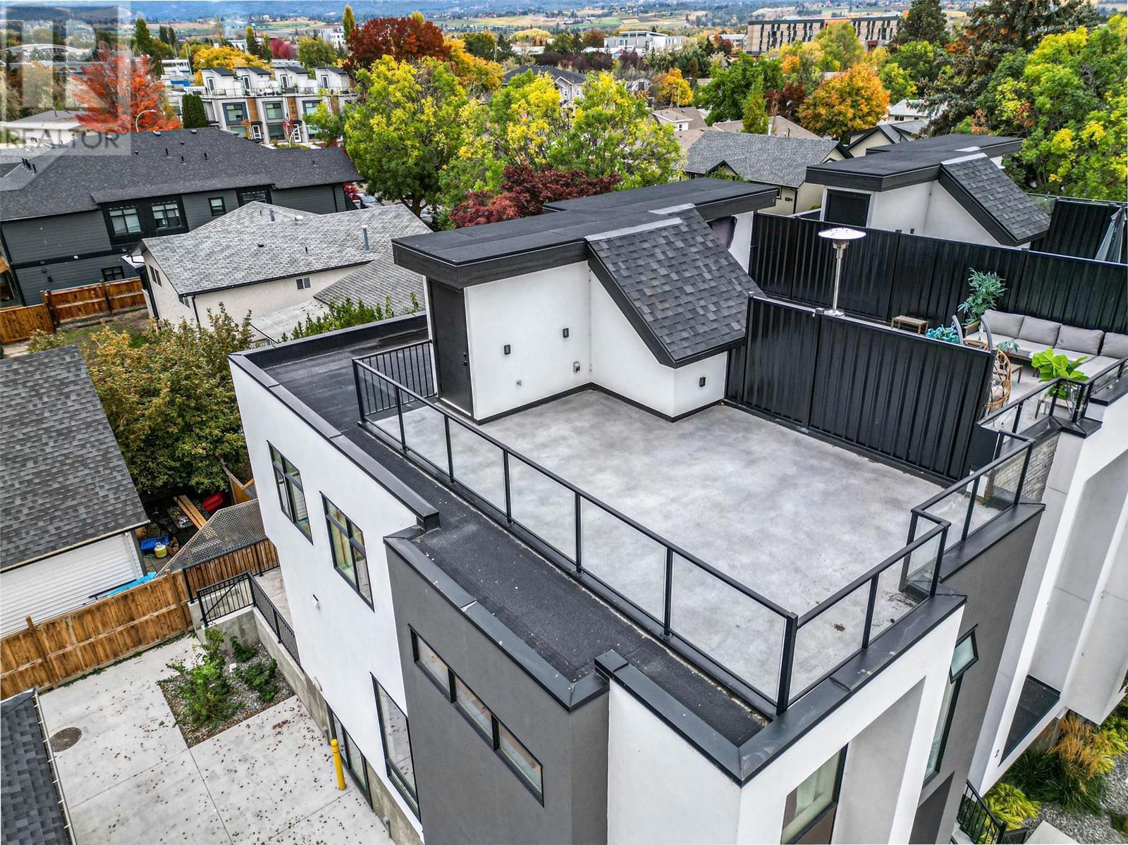 Property at 2825 Richter Street Unit# 2 image 3