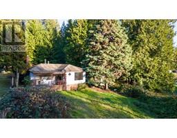 942 Trant Road, Gibsons, Ca