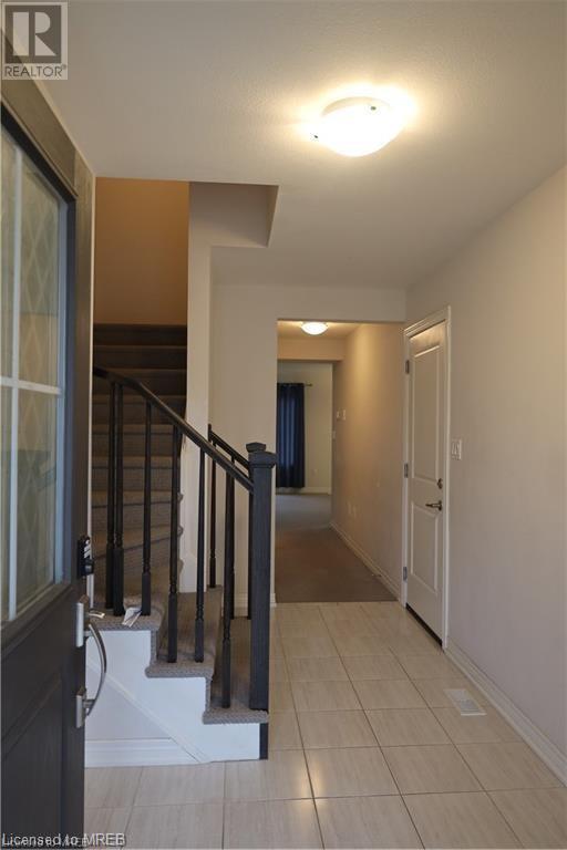 122 Acacia Road, Fonthill, Ontario  L0S 1E6 - Photo 2 - 40548339