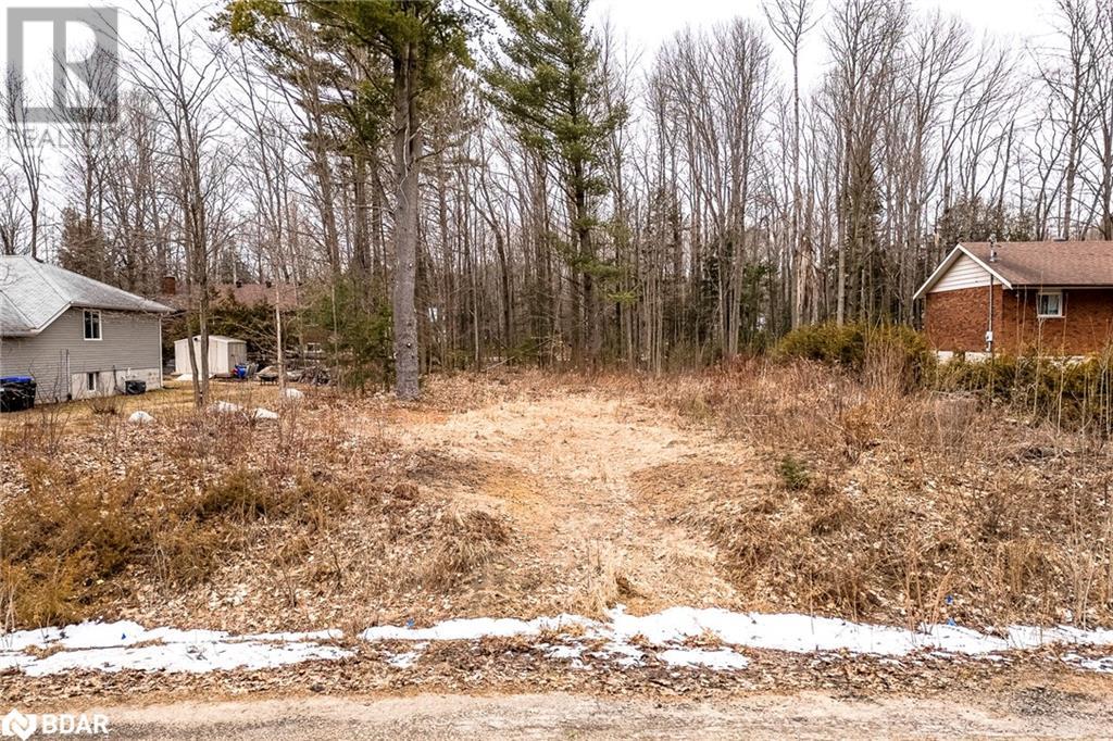 98 Rue Vanier, Lafontaine, Ontario  L9M 0J2 - Photo 2 - 40548336