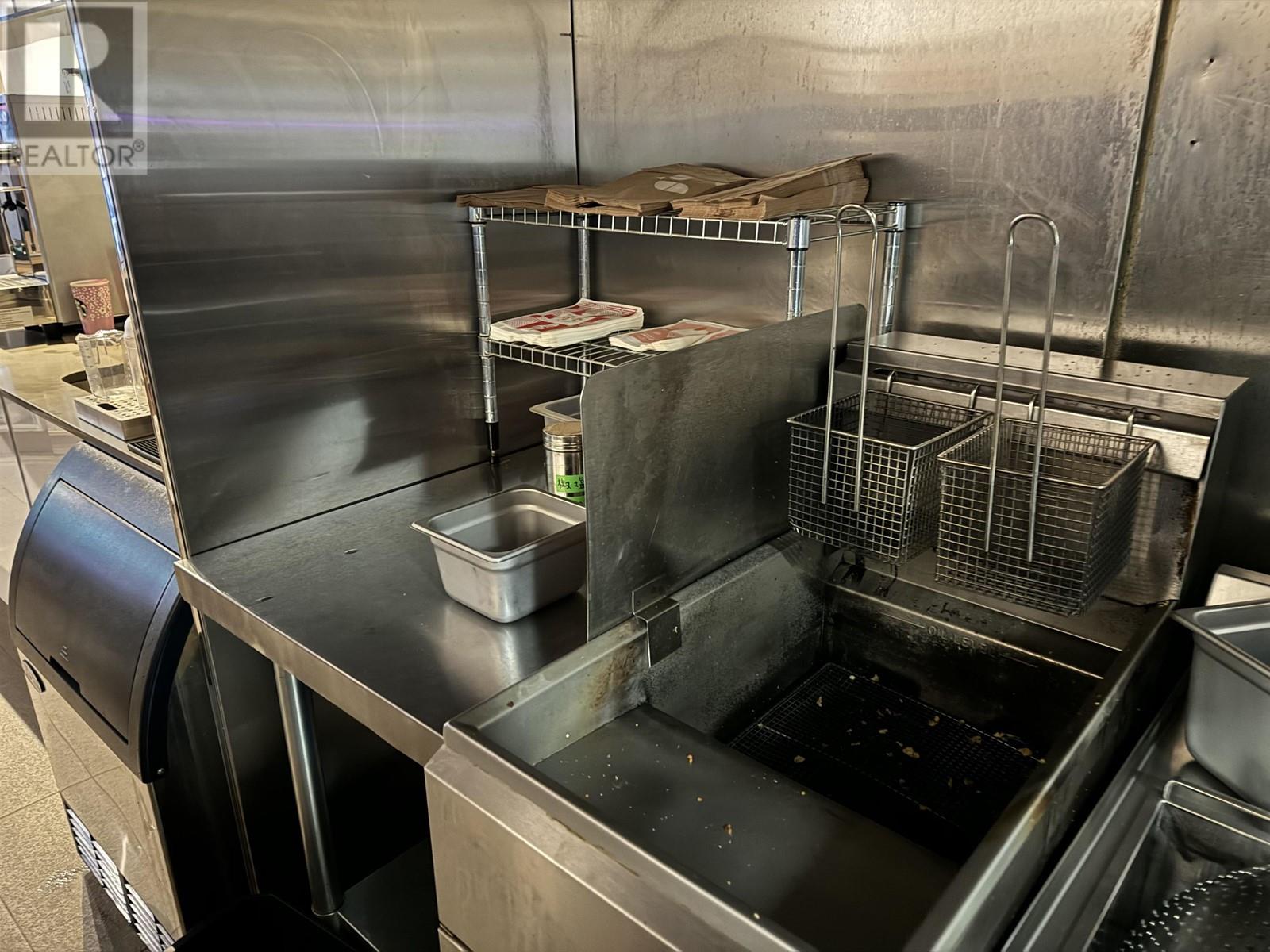 Listing Picture 4 of 4 : 1706 ROBSON STREET, Vancouver / 溫哥華 - 魯藝地產 Yvonne Lu Group - MLS Medallion Club Member