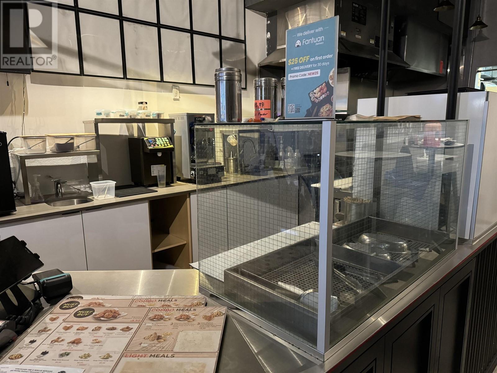 Listing Picture 3 of 4 : 1706 ROBSON STREET, Vancouver / 溫哥華 - 魯藝地產 Yvonne Lu Group - MLS Medallion Club Member