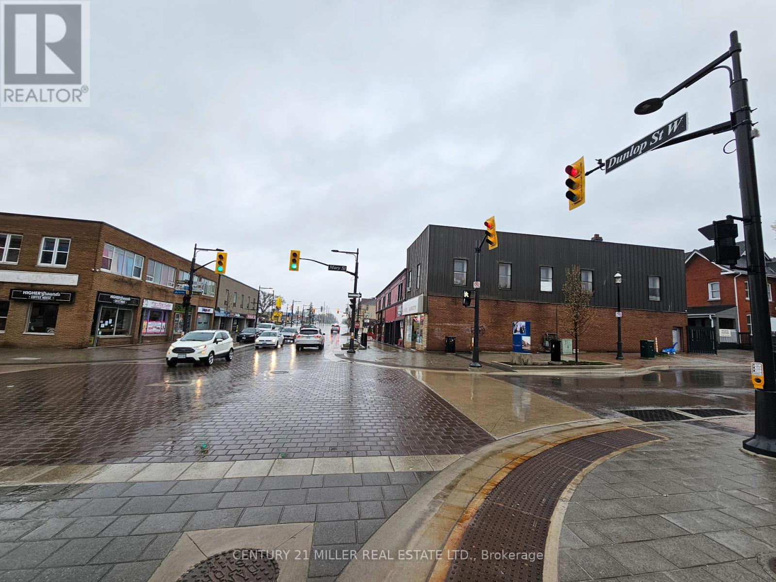 66 Dunlop Street West Street W, Barrie, Ontario  L4N 1A4 - Photo 9 - S8109306