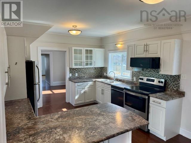 410 St Margarets Bay Road, Armdale, Nova Scotia  B3N 1K1 - Photo 6 - 202403739
