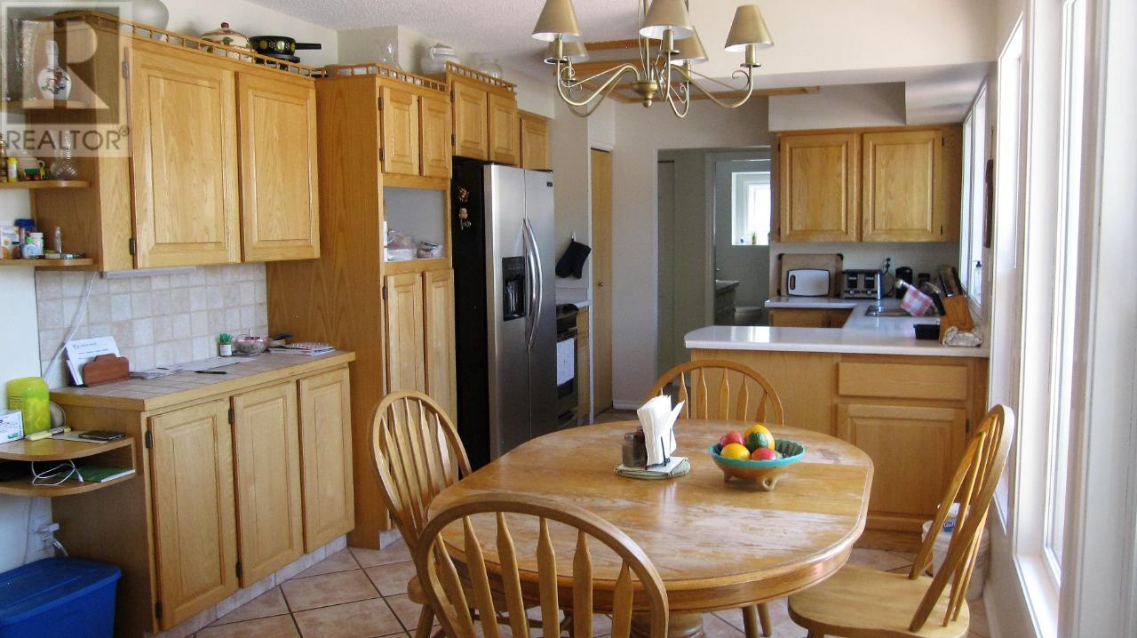 1898 Langley Road, Merritt, British Columbia  V1K 1B8 - Photo 8 - 177015