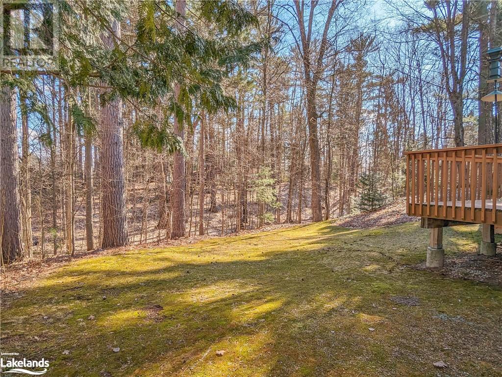 10 Palmer Court, Bracebridge, Ontario  P1L 1K5 - Photo 3 - 40547980